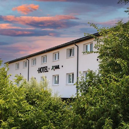 Hotel Khail Maria Lanzendorf Exteriör bild